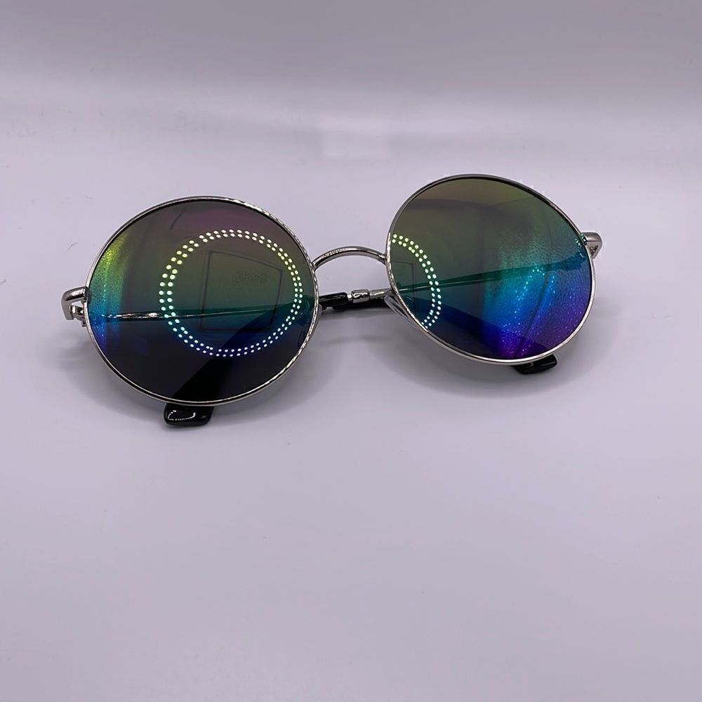 rainbow sunglasses by gee - look